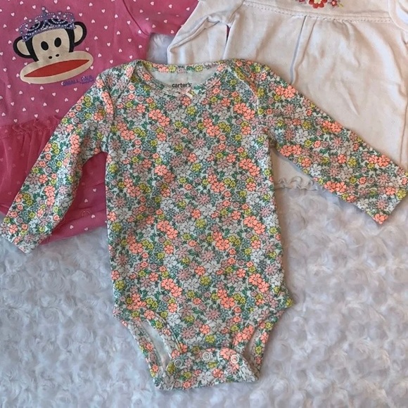 Baby Girl Onesie & Shirt Bundle Size 6 Months - Picture 4 of 6